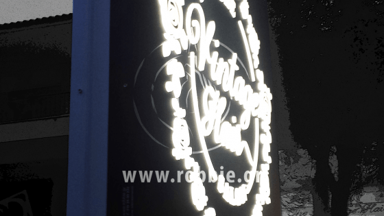 The Vintage Hair Salon / Πυλώνες 1