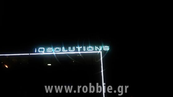 iQ Solutions / Επιγραφή 4